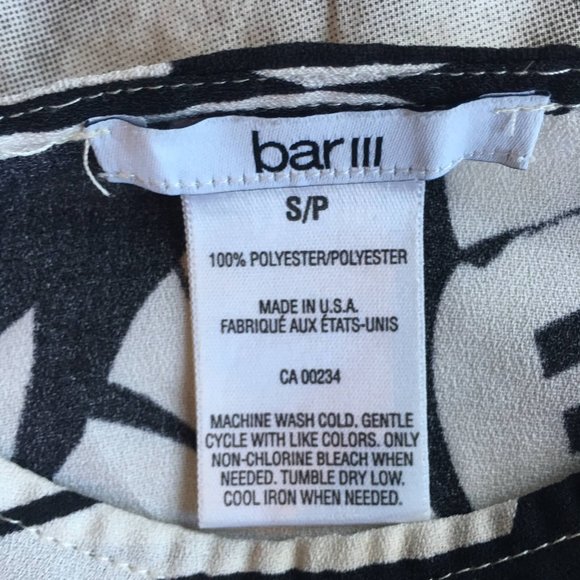 BAR III B&W Tropical Print Crop Top - Picture 3 of 5